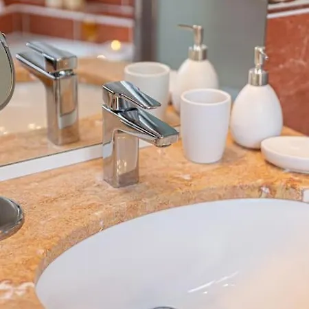 Le Versaillais Gare/chateau/wifi/netflix Appartement